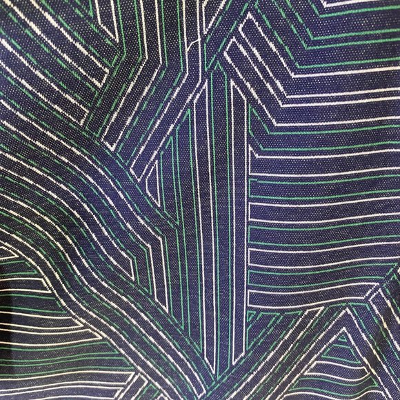 Murano Liquid Luxury Short Sleeve Shirt - Picture 6 of 12